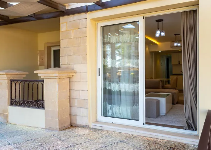 Al Saraya C116 Luxury 1br Pool View Sahl Hasheesh Apartment *