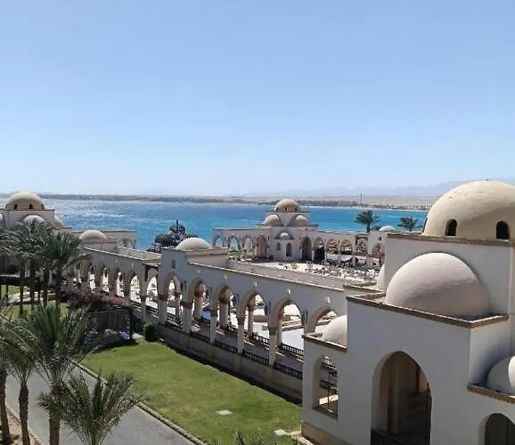 Al Saraya C116 Luxury 1br Pool View Sahl Hasheesh